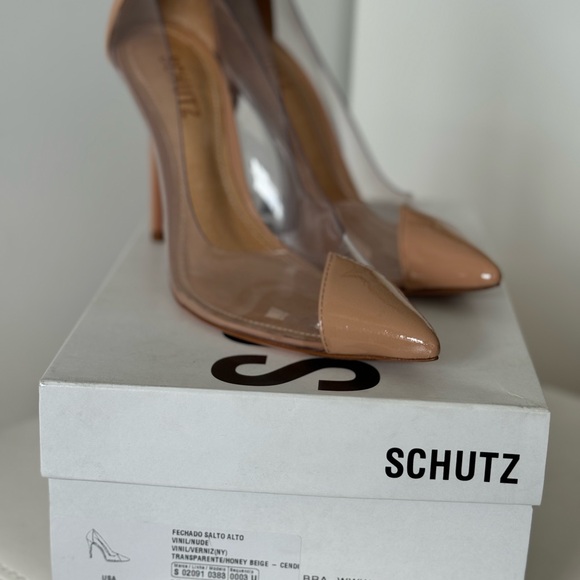 Schutz Fechado Salto Alto - Picture 5 of 5
